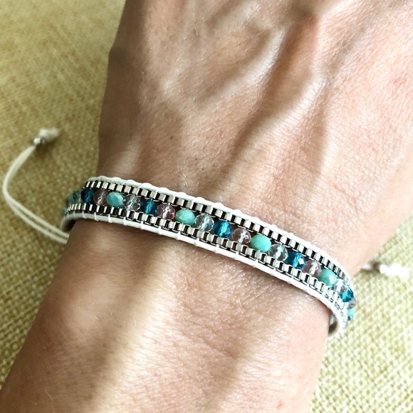 ⭐️ 5 for $25 Bohemian Weave Rope Crystal Bracelet - Picture 3 of 4